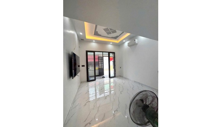 Hiếm Bán Nhà 2 Tầng Hẻm Xe Tải 38m2_4*9 Chỉ 3.05 tỷ Gần Ga Metro Trường Thọ Thủ Đức
